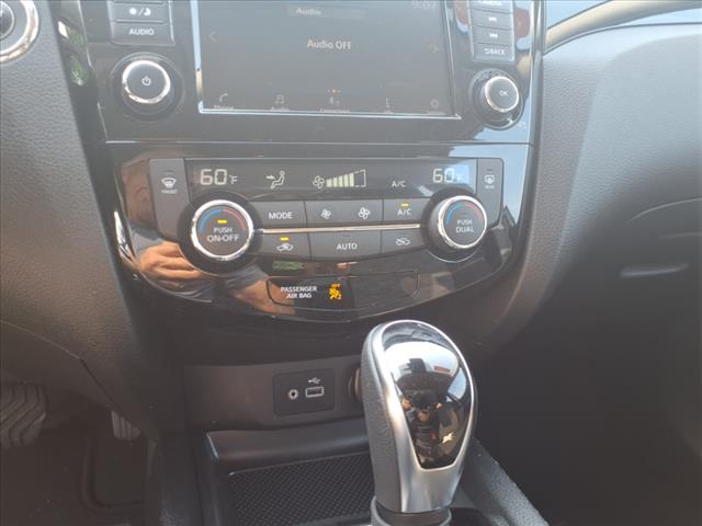 2021 Nissan Rogue Sport SV