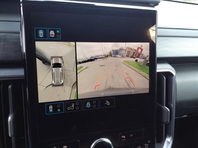 2024 GMC Acadia AT4
