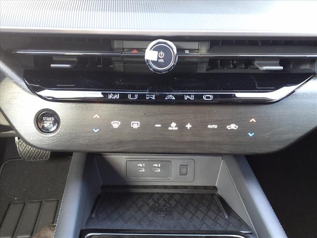 2025 Nissan Murano SV