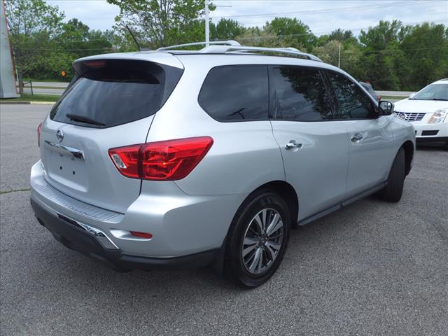 2017 Nissan Pathfinder S
