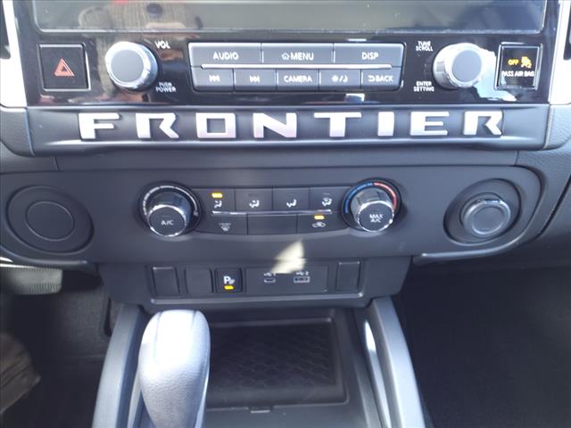 2025 Nissan Frontier SV V6