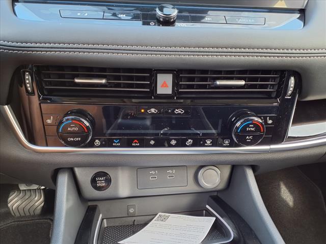 2025 Nissan Rogue SL