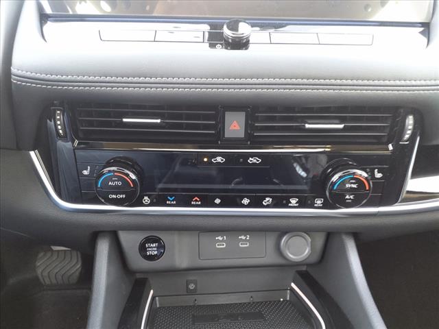 2025 Nissan Rogue SL