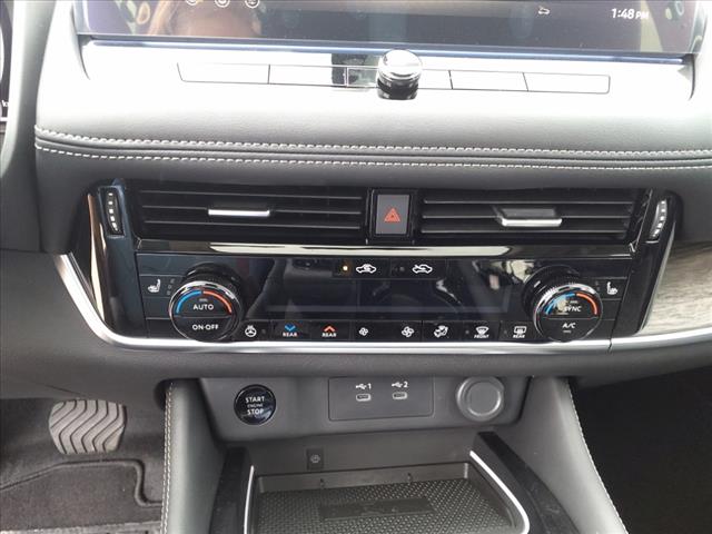 2025 Nissan Rogue Platinum