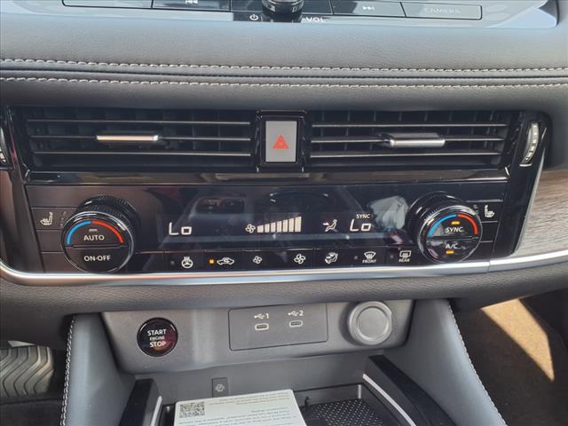 2025 Nissan Rogue Platinum