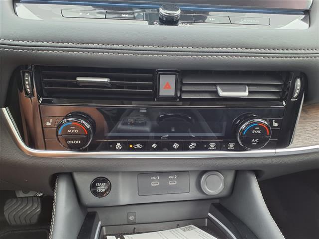 2025 Nissan Rogue Platinum