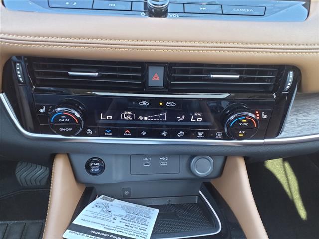 2025 Nissan Rogue Platinum