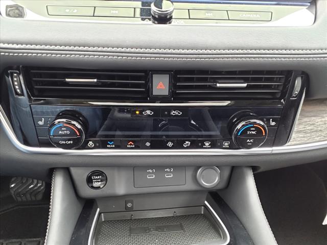 2025 Nissan Rogue Platinum