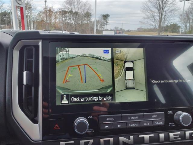 2025 Nissan Frontier SL