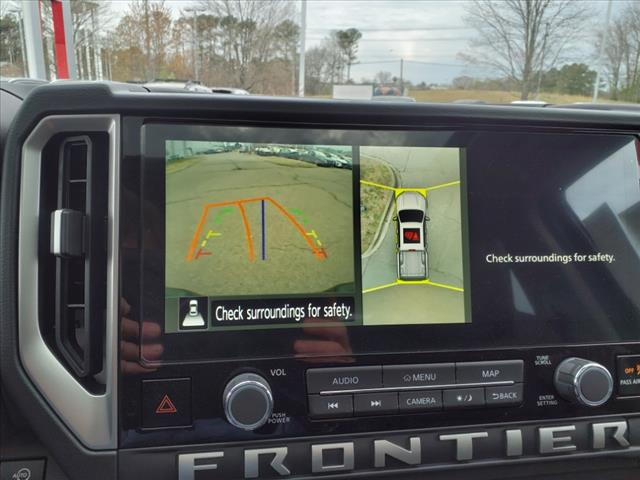 2025 Nissan Frontier SL
