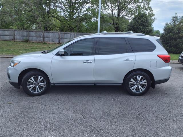 2017 Nissan Pathfinder S