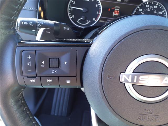 2024 Nissan Pathfinder SL