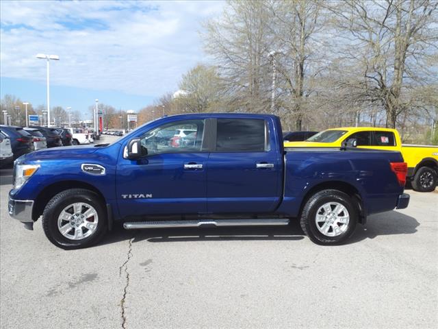 2017 Nissan Titan SV