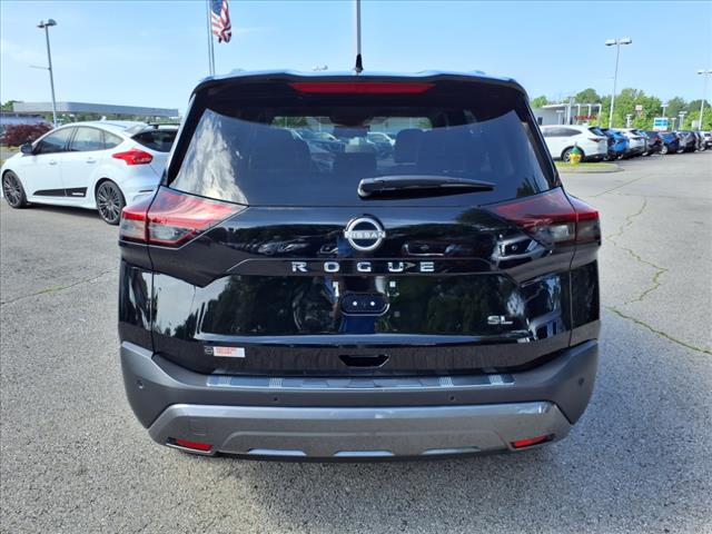 2022 Nissan Rogue SL