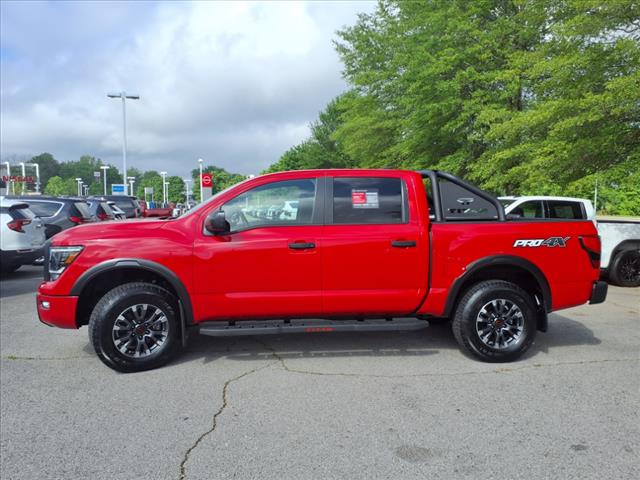 2024 Nissan Titan PRO-4X