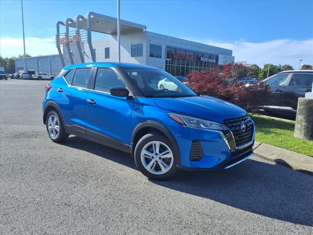 2025 Nissan Kicks Play S