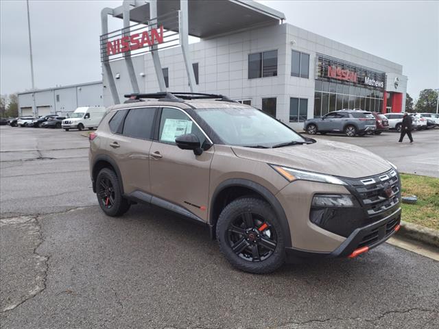 2025 Nissan Rogue Rock Creek