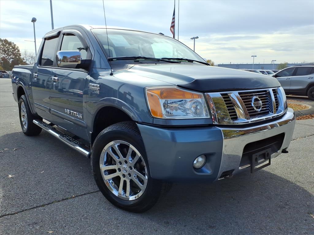 2012 Nissan Titan SL
