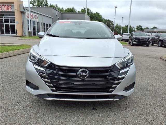 2023 Nissan Versa SV