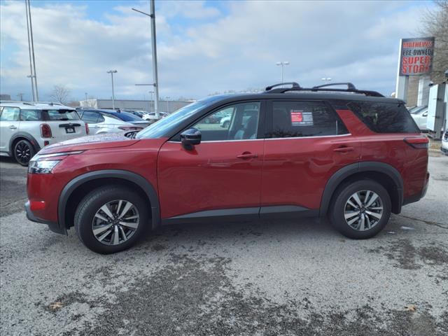 2024 Nissan Pathfinder SL
