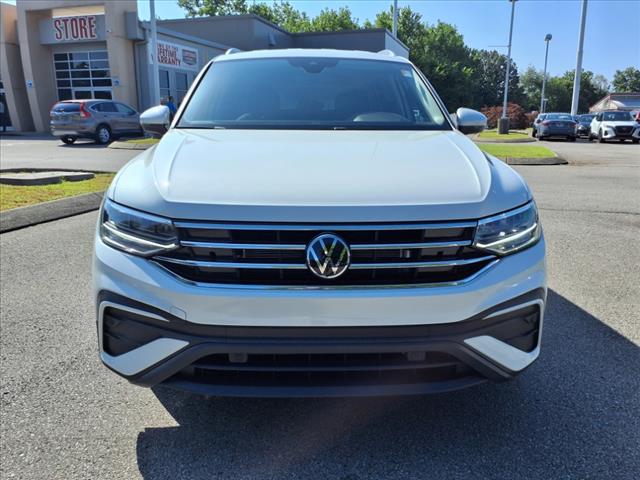 2023 Volkswagen Tiguan SE