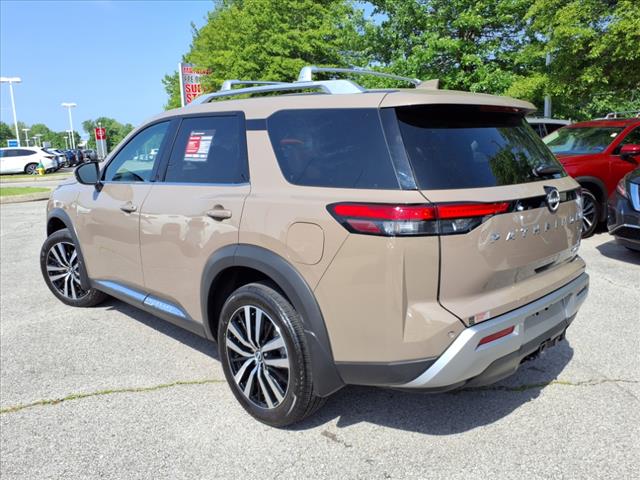 2024 Nissan Pathfinder Platinum