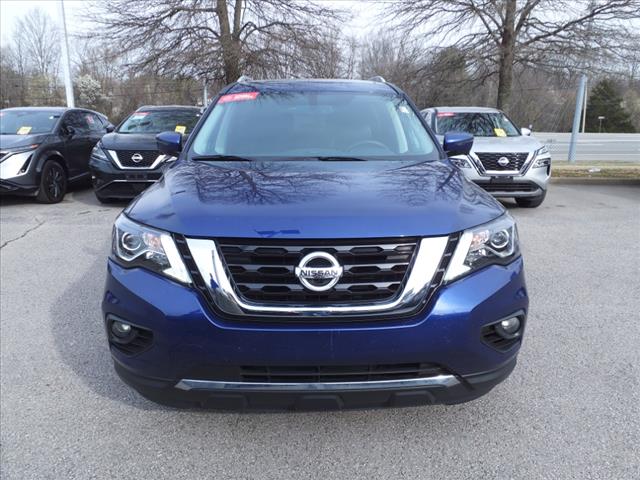 2020 Nissan Pathfinder Platinum
