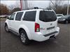 2006 Nissan Pathfinder LE