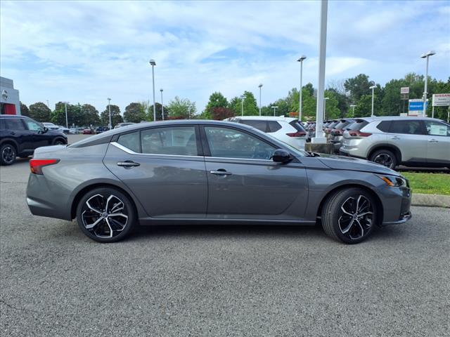 2025 Nissan Altima 2.5 SR