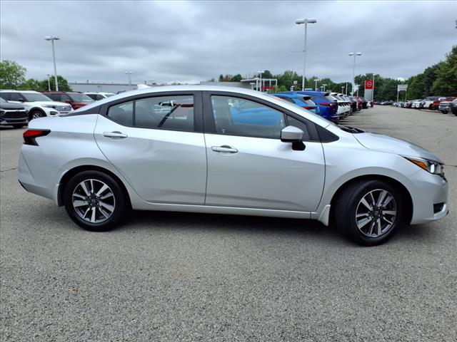 2023 Nissan Versa SV
