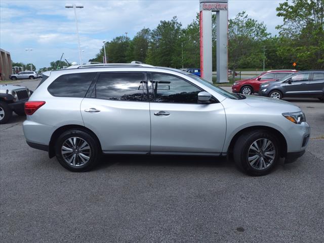 2017 Nissan Pathfinder S