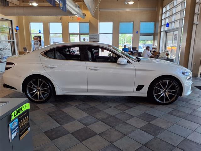 2022 Genesis G70 3.3T Standard