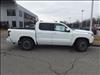 2024 Nissan Frontier SL