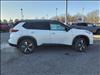 2025 Nissan Rogue SL - thumbnail 2