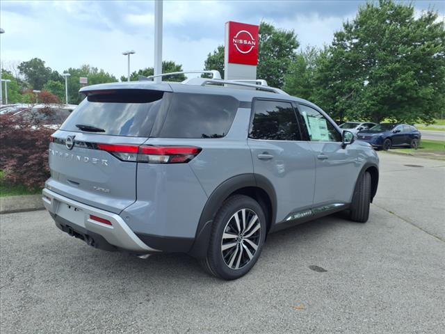 2025 Nissan Pathfinder Platinum