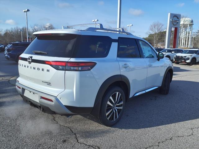 2025 Nissan Pathfinder Platinum