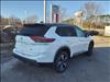 2025 Nissan Rogue SL - thumbnail 3