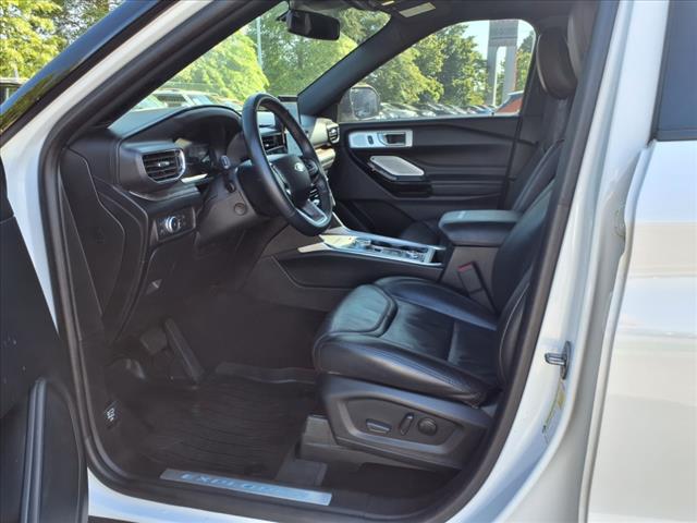 2022 Ford Explorer Hybrid Platinum