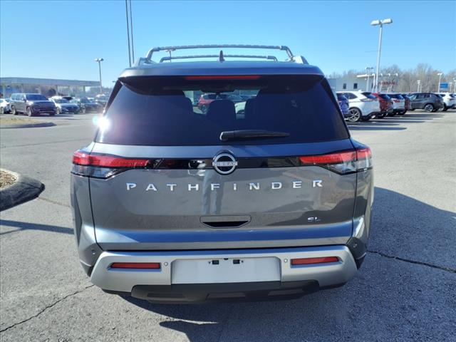 2024 Nissan Pathfinder SL