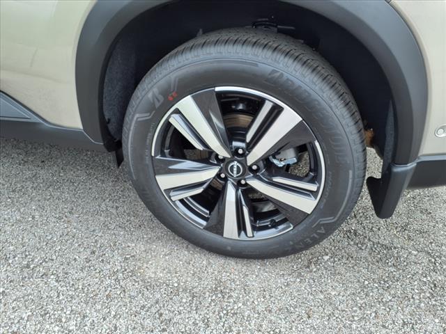 2025 Nissan Rogue SL