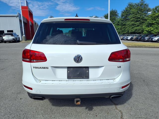 2014 Volkswagen Touareg V6 Sport