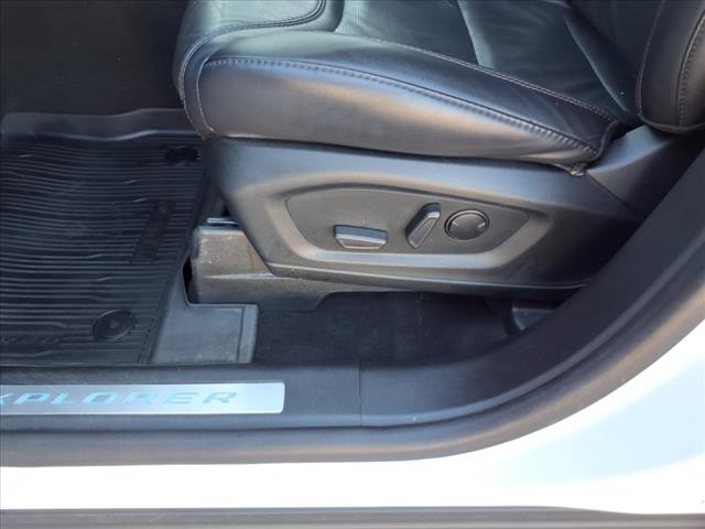 2022 Ford Explorer Hybrid Platinum