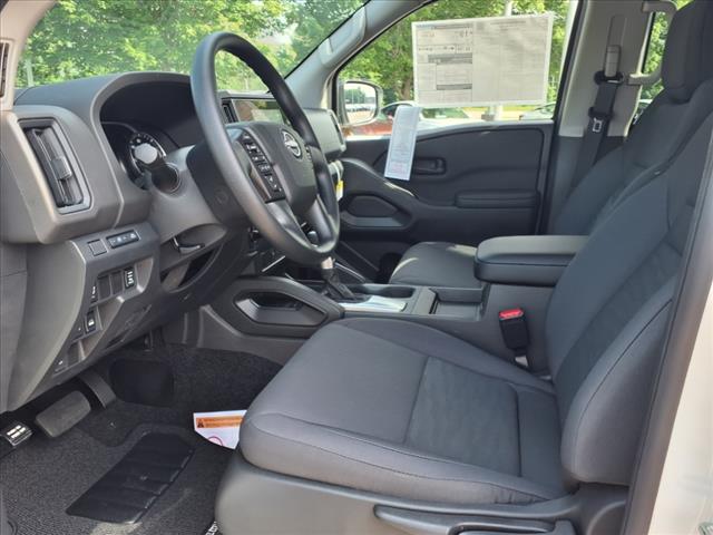 2025 Nissan Frontier S