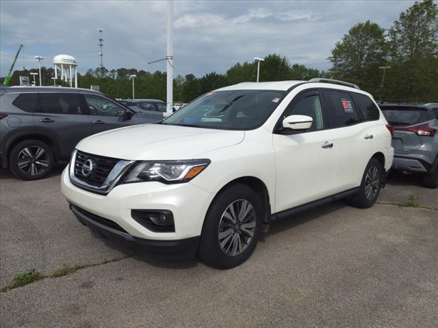 2019 Nissan Pathfinder SL