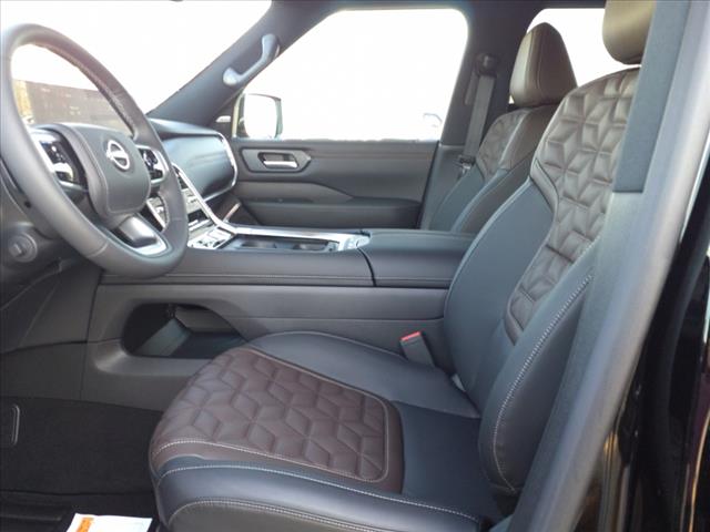 2025 Nissan Armada Platinum