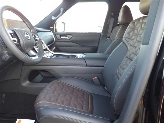 2025 Nissan Armada Platinum