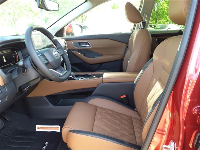 2025 Nissan Rogue Platinum