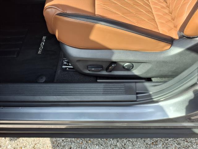 2024 Nissan Rogue Platinum