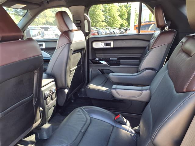 2022 Ford Explorer Hybrid Platinum