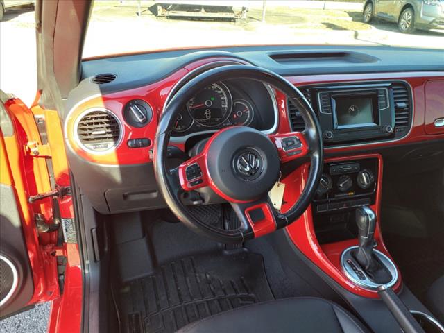2018 Volkswagen Beetle Convertible 2.0T S